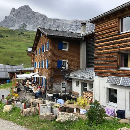 Berghaus Sulzfluh Hotel Sankt Antönien Kültér fotó